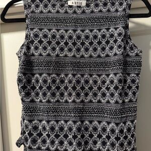 A. Byer Black and Gray Patterned Stretchy Blouse